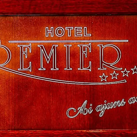 Premier Hotell 4*